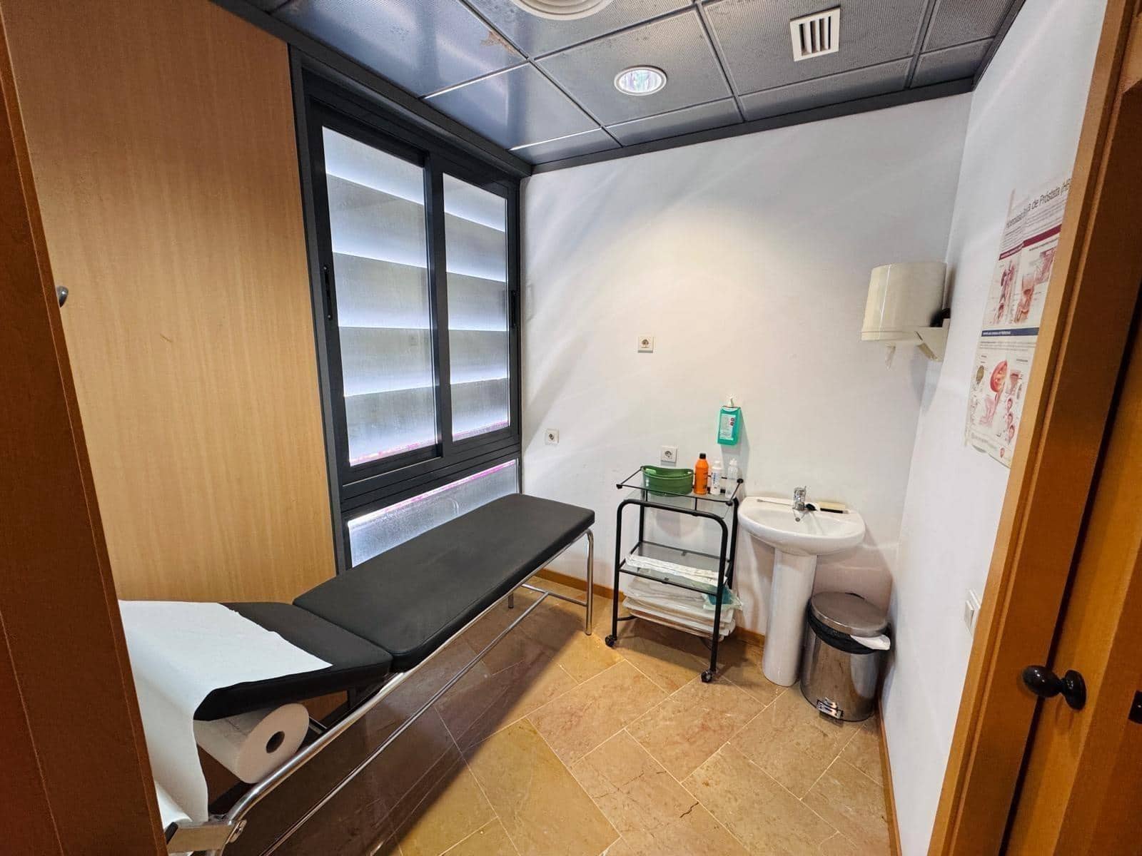 3 Zimmer Büro zu verkaufen in Palma de Mallorca mit Garage - 318.000 € (Ref: 9860292)