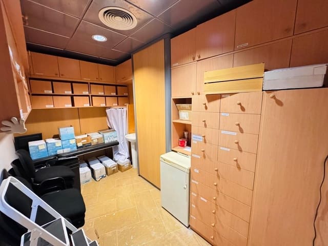 3 Zimmer Büro zu verkaufen in Son Cotoner, Palma de Mallorca mit Garage - 318.000 € (Ref: 9860292)