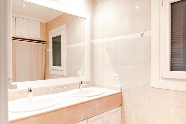 4 soverom Leilighet til salgs i Centro, Palma de Mallorca med garasje - € 742 000 (Ref: 9896249)