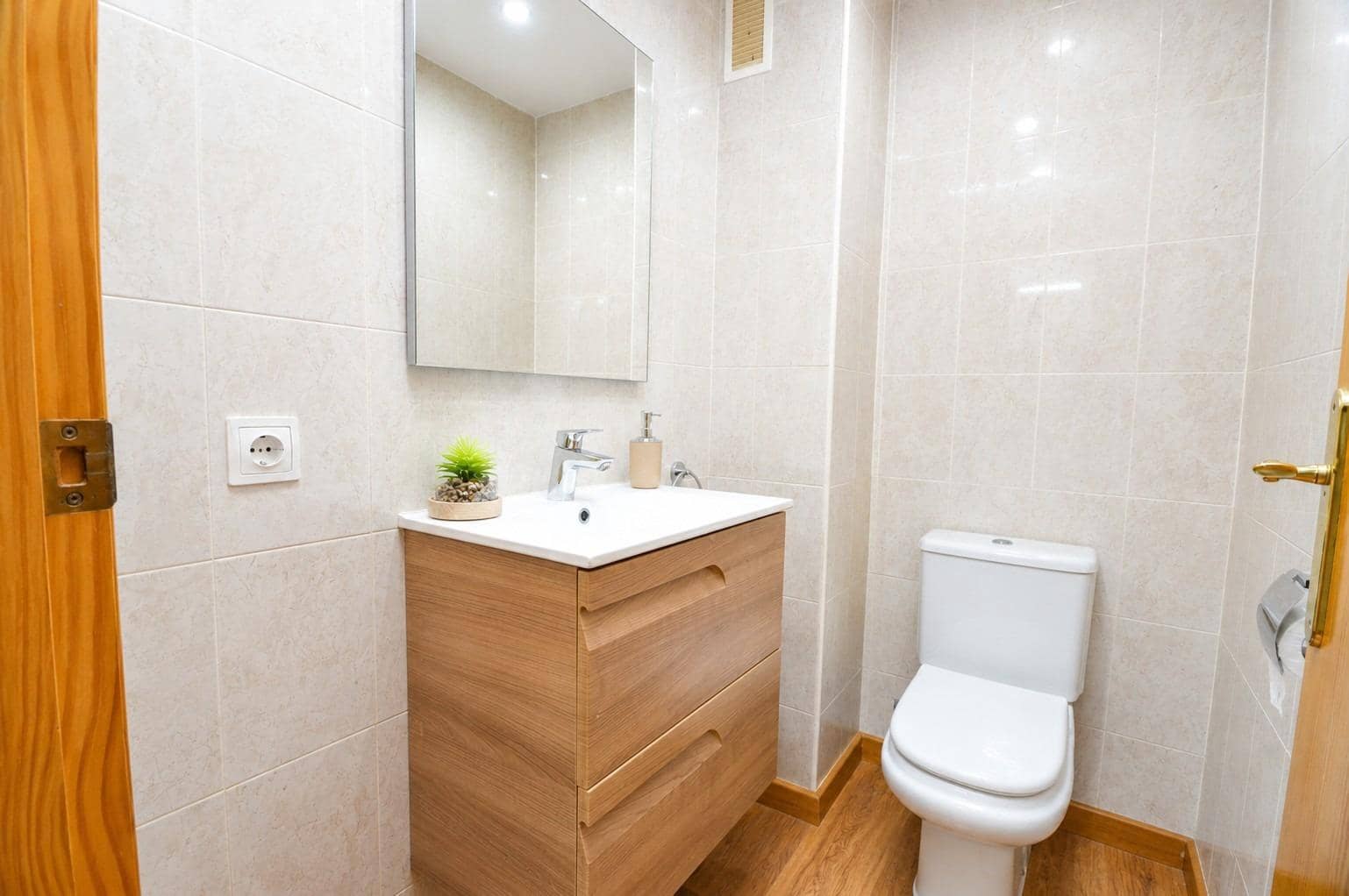 3 makuuhuone Asunto myytävänä paikassa Palma de Mallorca mukana 
autotalli - 375 000 € (Ref: 9979053)