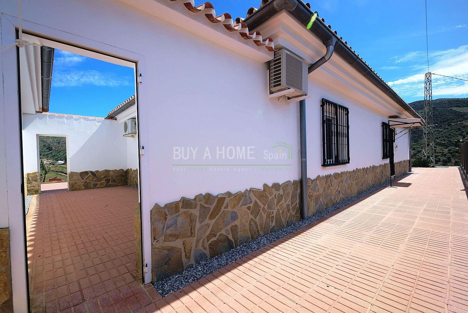 2 bedroom Villa for sale in Sedella with pool € 260,000 (Ref 7894526)