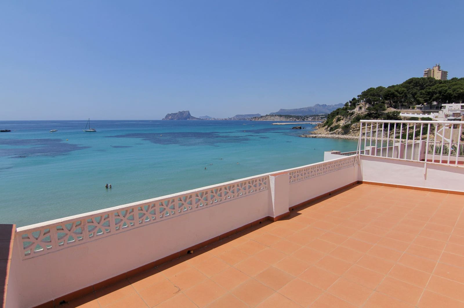 7 bedroom Villa for sale in Moraira with garage - € 2,750,000 (Ref: 6127345)