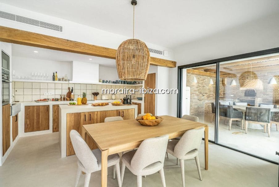 6 bedroom Villa for sale in Moraira with pool garage - € 3,700,000 (Ref: 8467695)