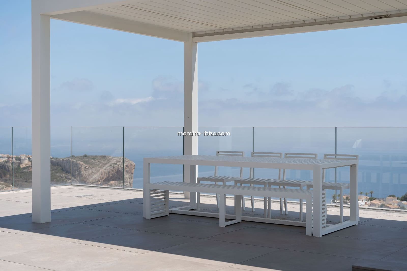 6 makuuhuone Huvila myytävänä paikassa Cumbre del Sol mukana uima-altaan 
autotalli - 4 800 000 € (Ref: 8531650)