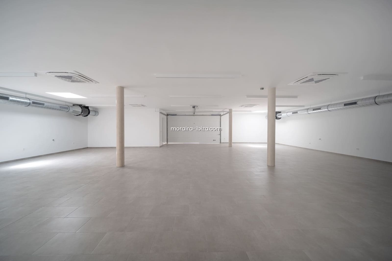 6 makuuhuone Huvila myytävänä paikassa Cumbre del Sol mukana uima-altaan 
autotalli - 4 800 000 € (Ref: 8531650)