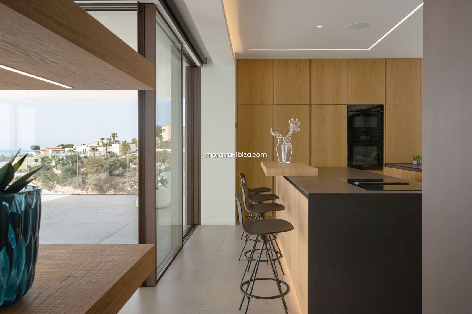 6 makuuhuone Huvila myytävänä paikassa Cumbre del Sol mukana uima-altaan 
autotalli - 4 800 000 € (Ref: 8531650)