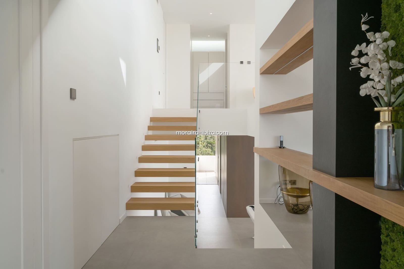 6 makuuhuone Huvila myytävänä paikassa Cumbre del Sol mukana uima-altaan 
autotalli - 4 800 000 € (Ref: 8531650)