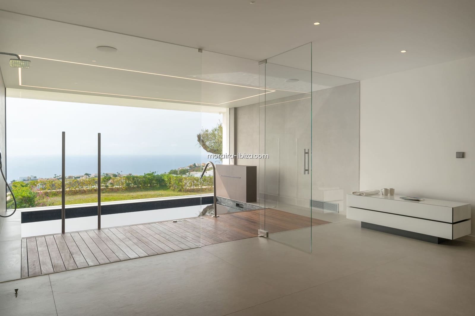 6 makuuhuone Huvila myytävänä paikassa Cumbre del Sol mukana uima-altaan 
autotalli - 4 800 000 € (Ref: 8531650)