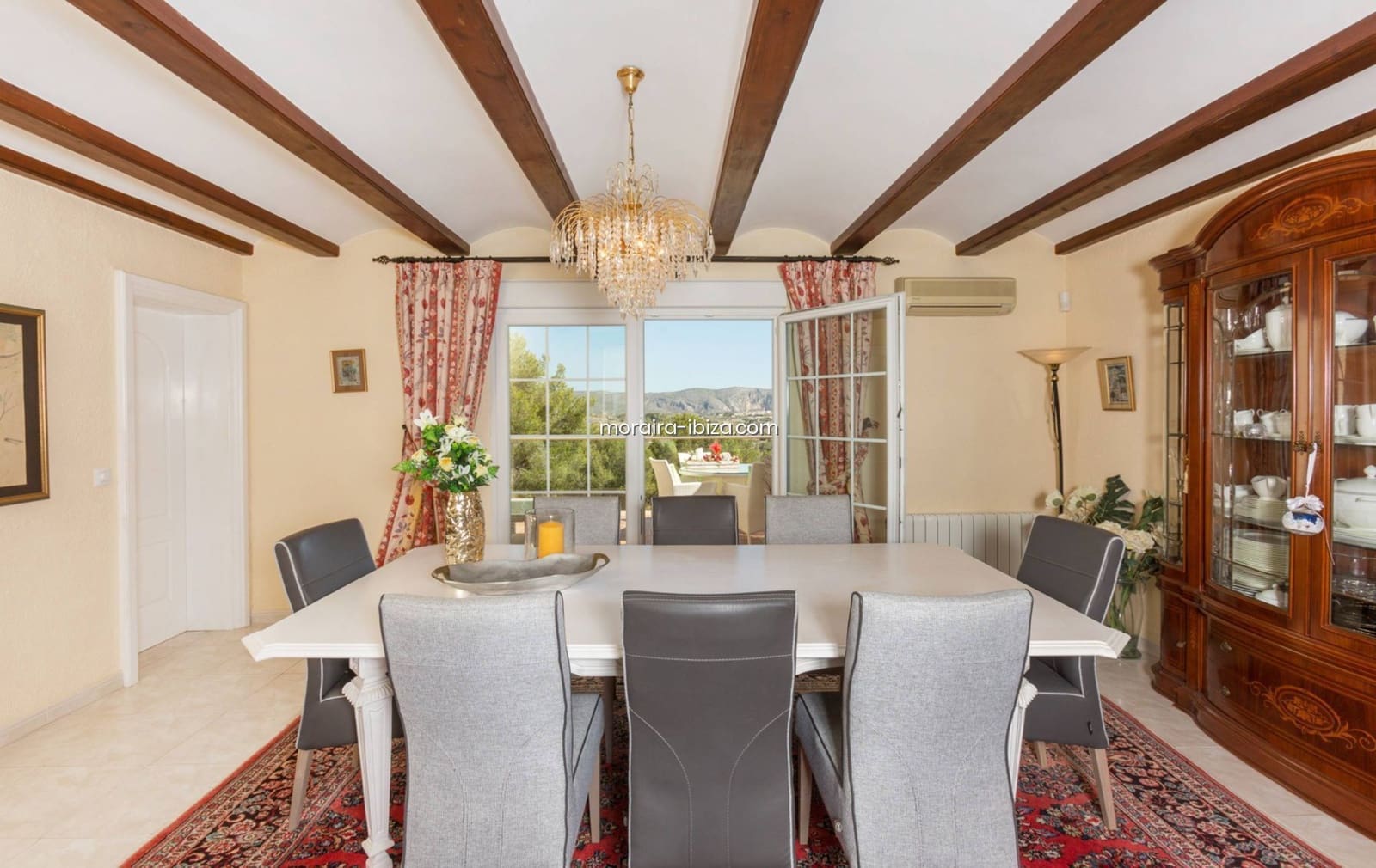 4 bedroom Villa for sale in Moraira with pool garage - € 2,900,000 (Ref: 8531651)