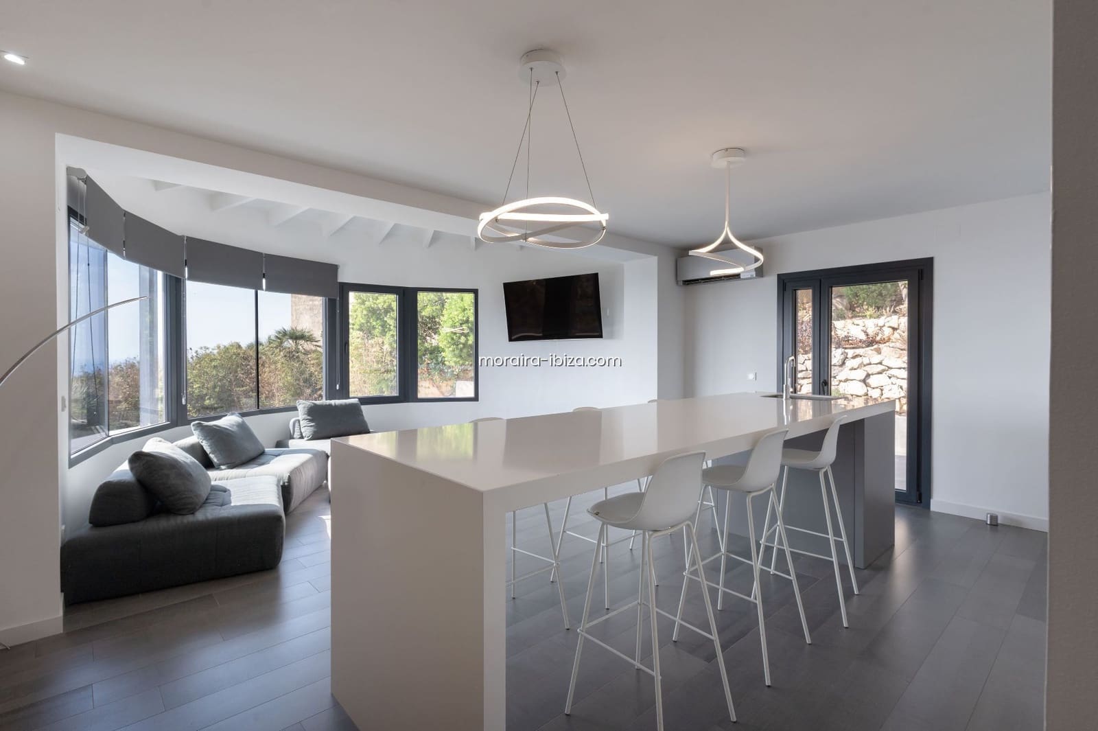 3 slaapkamer Villa te koop in Cumbre del Sol met zwembad garage - € 1.200.000 (Ref: 8533680)