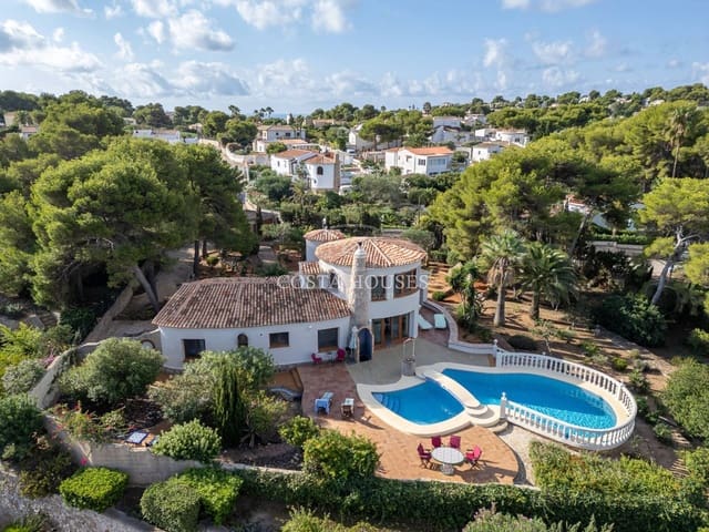 4 bedroom Villa for sale in Javea / Xàbia with pool garage - € 1,290,000 (Ref: 8536344)