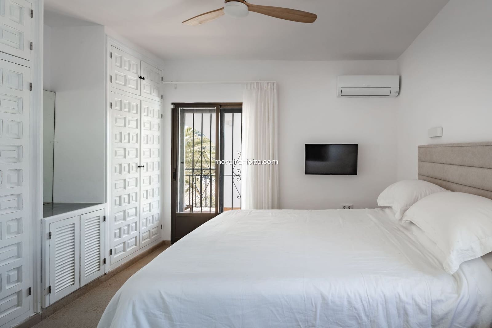 4 soverom Villa til salgs i Jesus Pobre med svømmebasseng garasje - € 1 295 000 (Ref: 8536346)