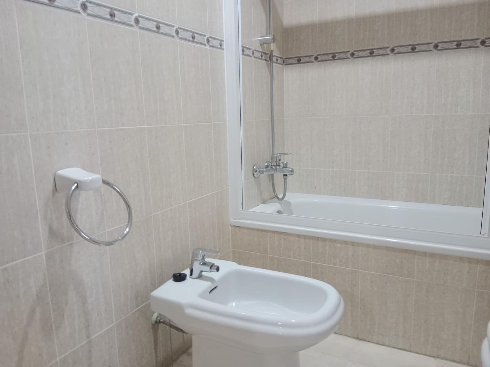 2 soverom Leilighet til leie i Albir med svømmebasseng - € 1 600 (Ref: 10004165)