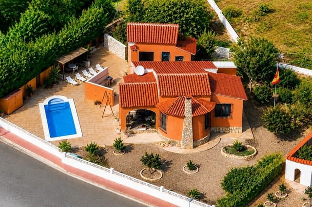 2 chambre Villa/Maison à vendre à Alfaz del Pi / L'Alfàs del Pi avec piscine garage - 450 000 € (Ref: 10033957)