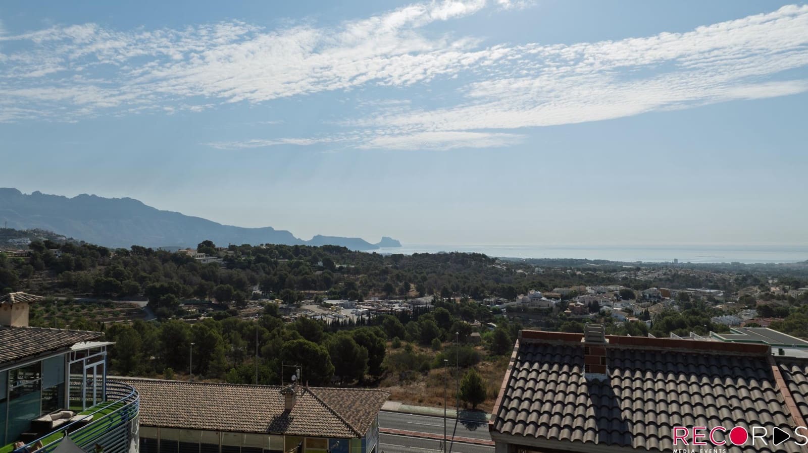3 bedroom Villa for sale in La Nucia with pool garage - € 661,250 (Ref: 10044813)