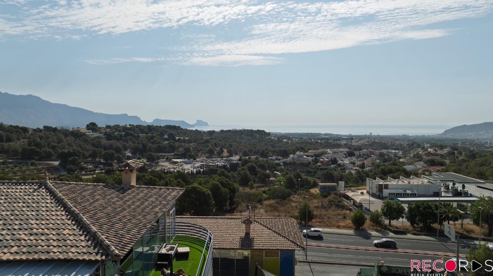 3 bedroom Villa for sale in La Nucia with pool garage - € 661,250 (Ref: 10044813)