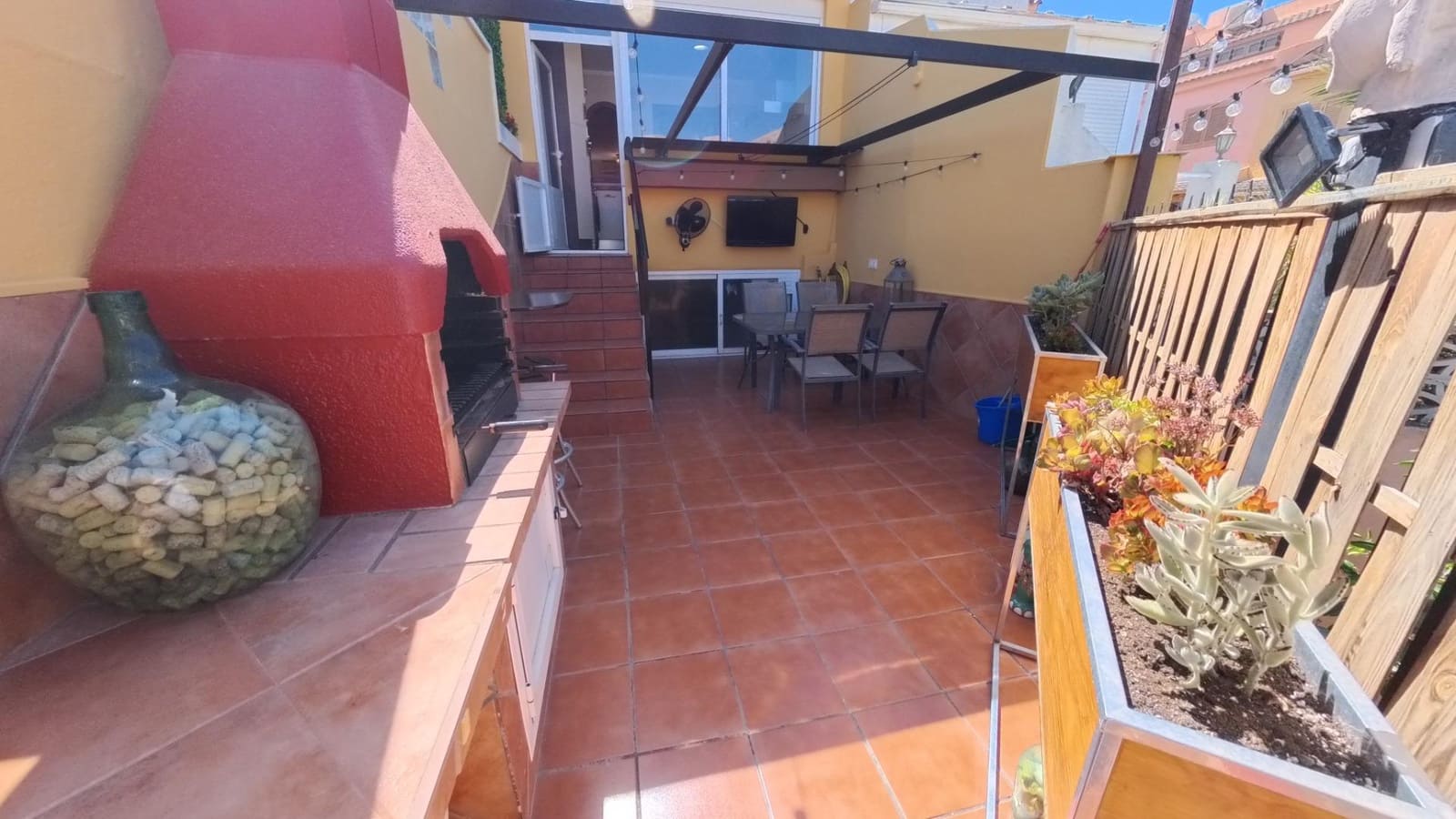 Bungalow de 2 habitaciones en Albir en venta - 299.000 € (Ref: 10049265)