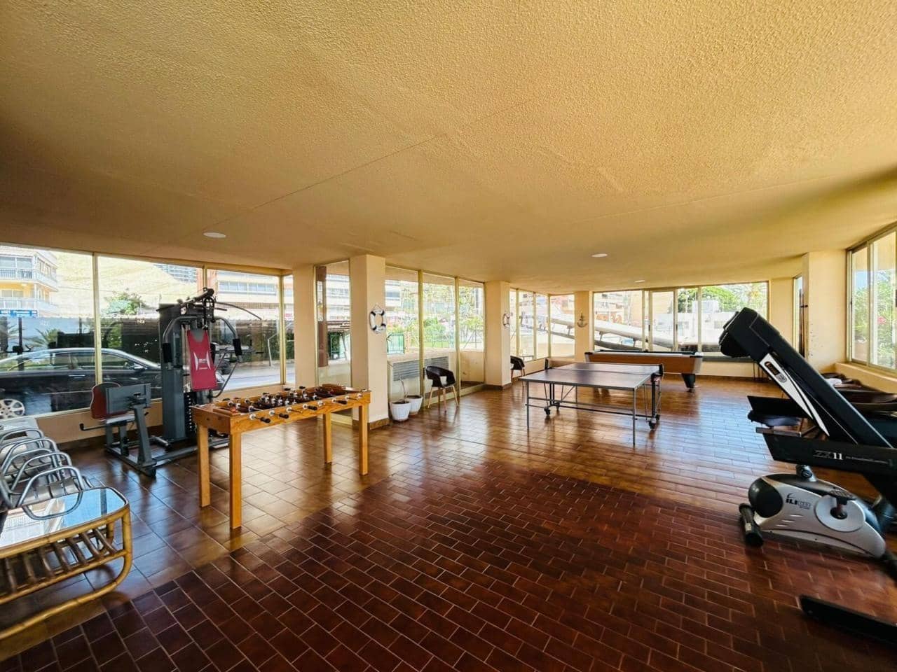 4 soveværelse Lejlighed til salg i Benidorm med swimmingpool garage - € 780.000 (Ref: 10059478)