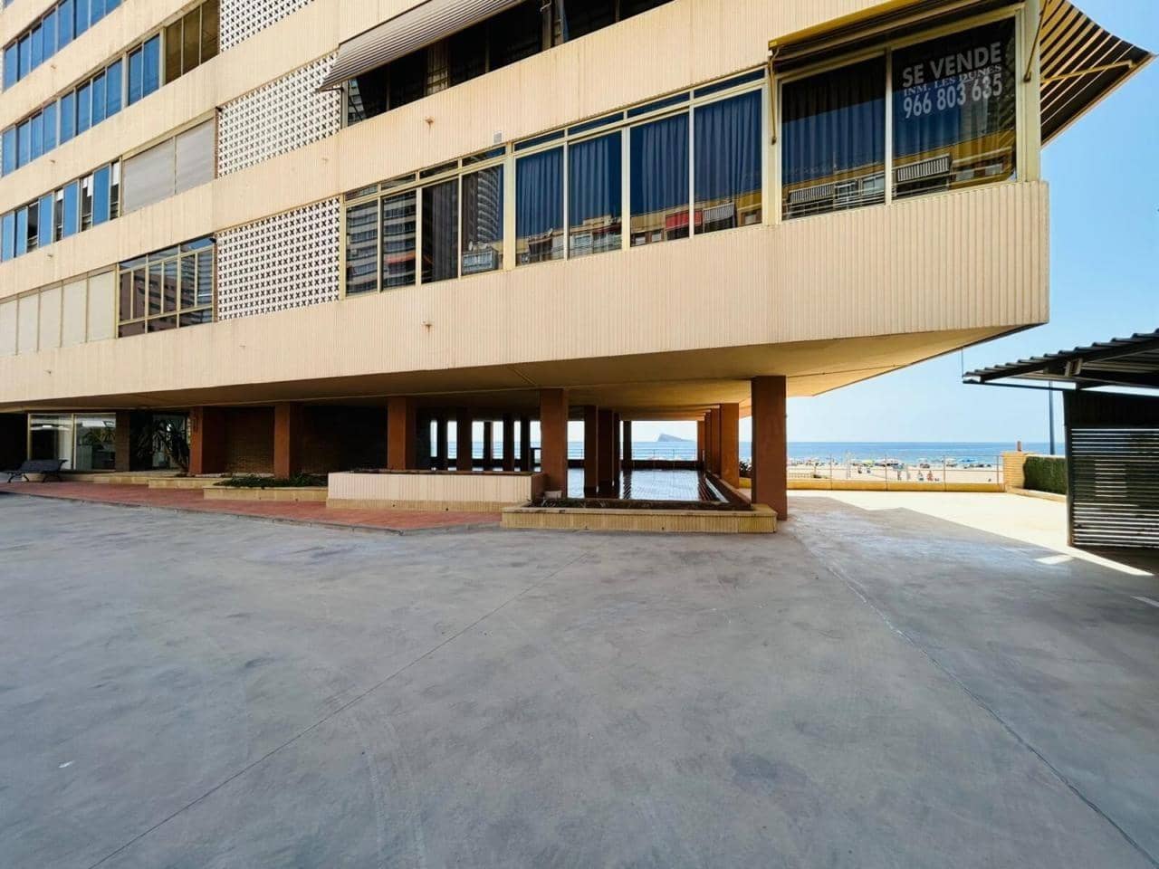 4 soveværelse Lejlighed til salg i Benidorm med swimmingpool garage - € 780.000 (Ref: 10059478)