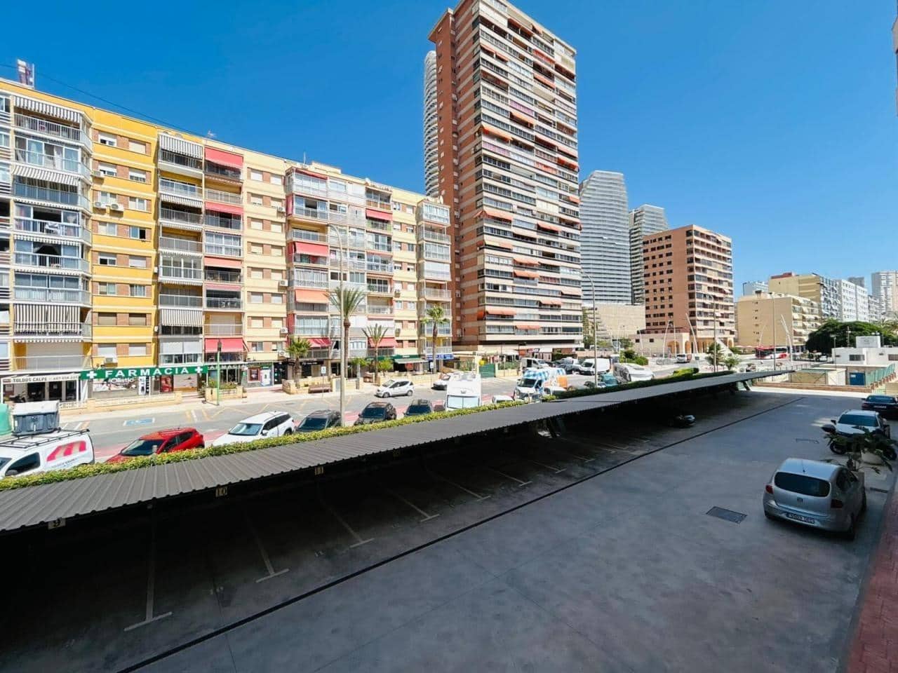 4 soveværelse Lejlighed til salg i Benidorm med swimmingpool garage - € 780.000 (Ref: 10059478)