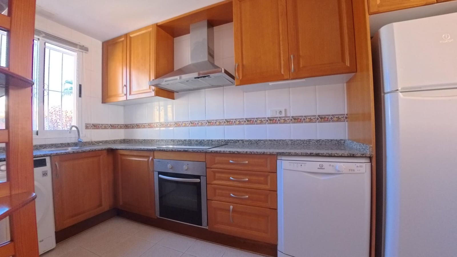2 Zimmer Reihenhaus zu verkaufen in Albir mit Pool Garage - 355.000 € (Ref: 10067930)
