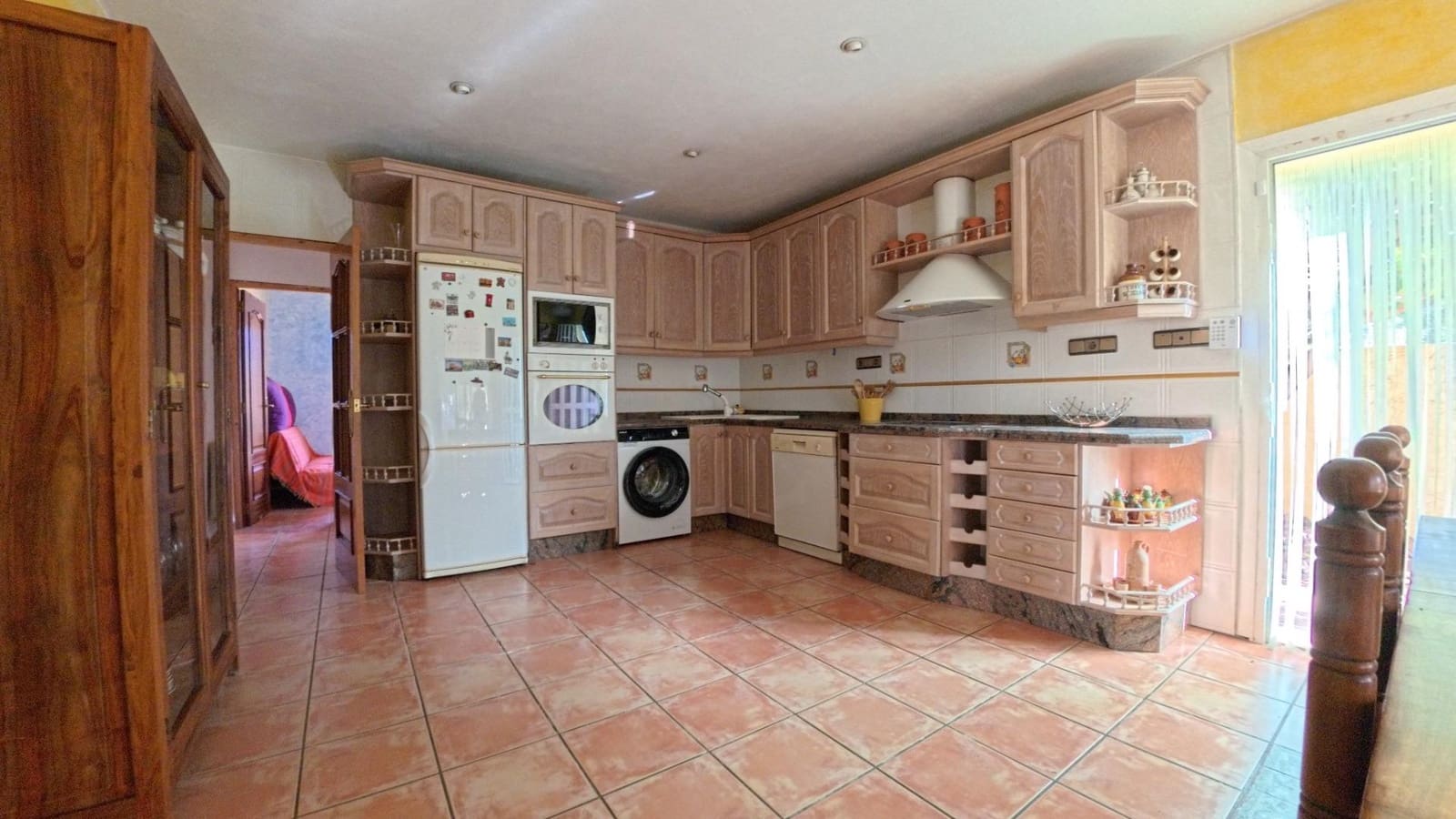5 Zimmer Villa zu verkaufen in Albir mit Pool Garage - 635.000 € (Ref: 10094632)