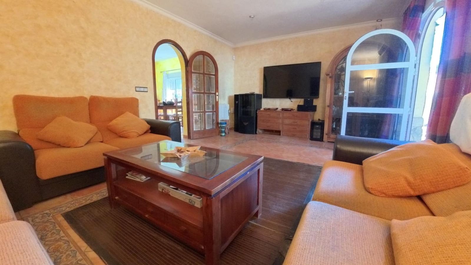 5 Zimmer Villa zu verkaufen in Albir mit Pool Garage - 635.000 € (Ref: 10094632)