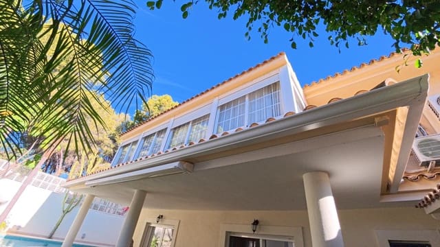 4 camera da letto Villetta Bifamiliare in vendita in Albir, Alfaz del Pi / L'Alfàs del Pi con piscina garage - 670.000 € (Rif: 10098407)
