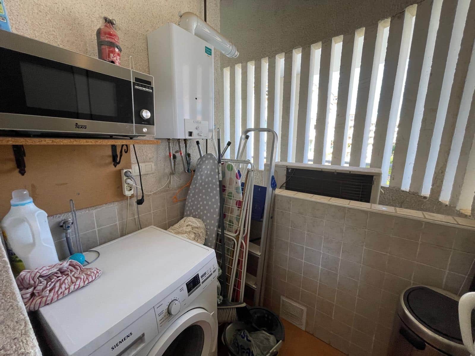 2 soverom Leilighet til salgs i Albir med svømmebasseng garasje - € 365 000 (Ref: 10100440)