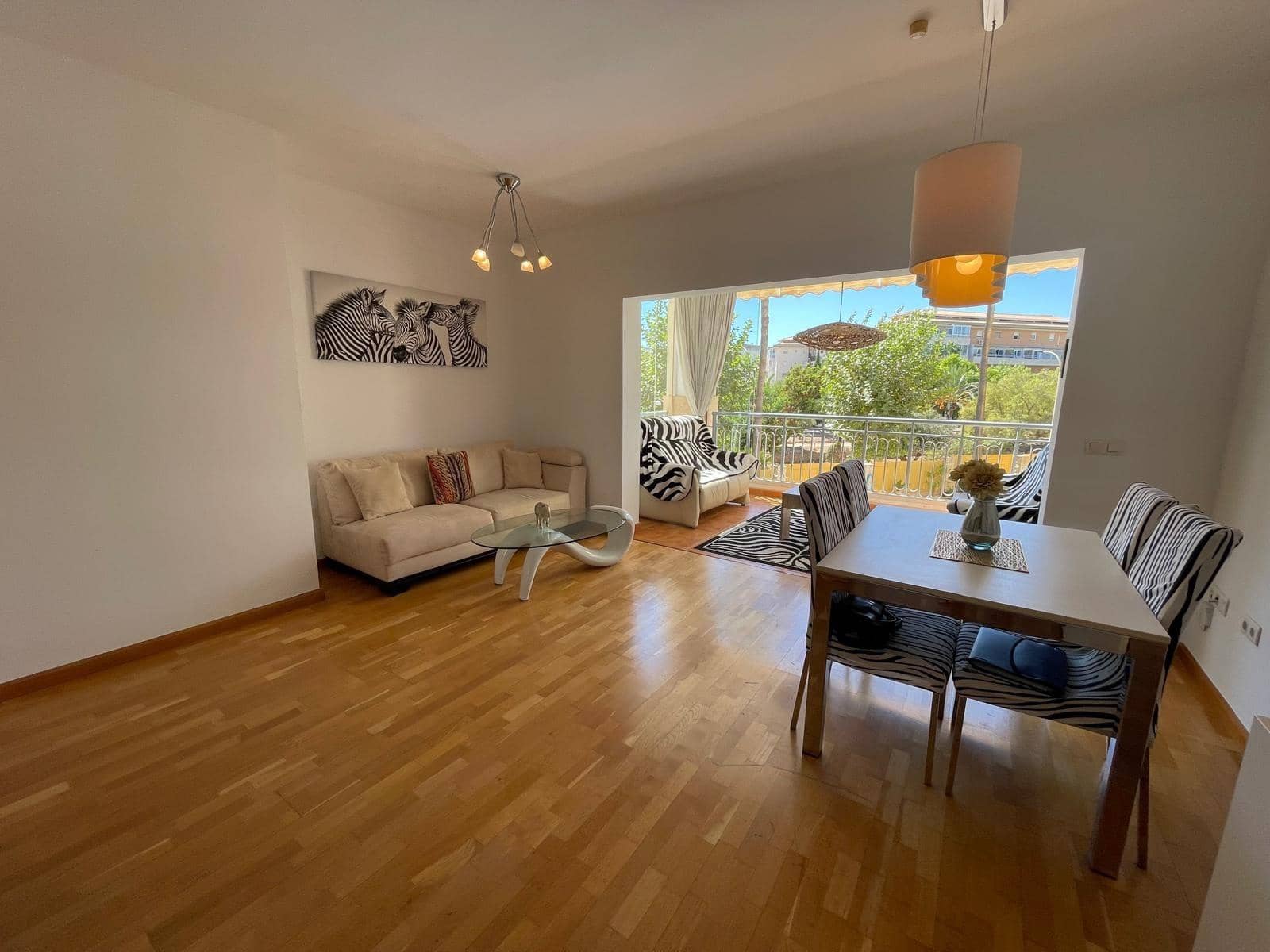 2 soverom Leilighet til salgs i Albir med svømmebasseng garasje - € 365 000 (Ref: 10100440)