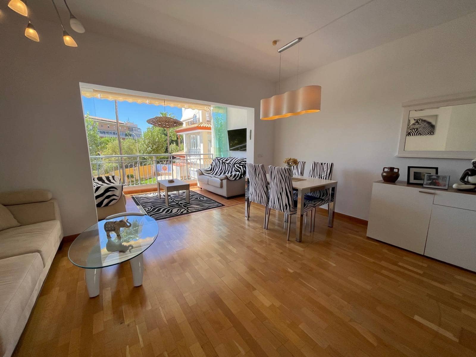 2 soverom Leilighet til salgs i Albir med svømmebasseng garasje - € 365 000 (Ref: 10100440)