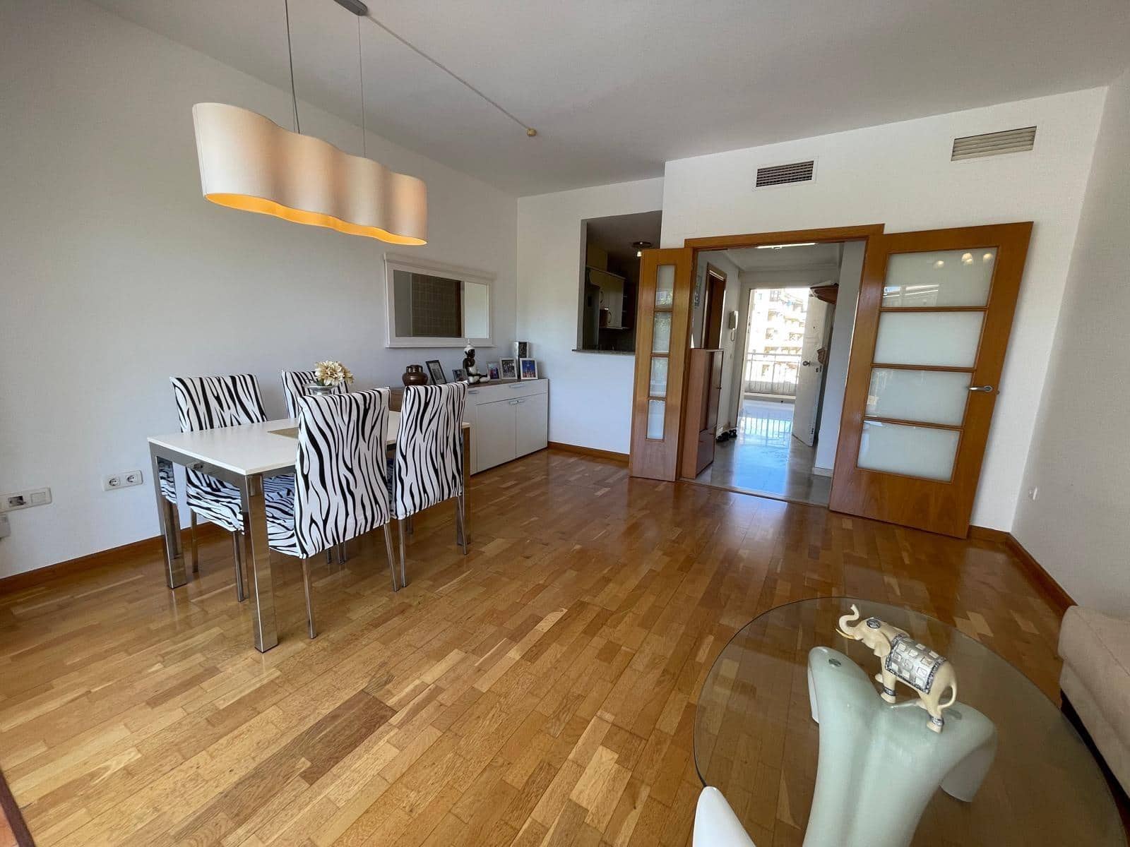 2 soverom Leilighet til salgs i Albir med svømmebasseng garasje - € 365 000 (Ref: 10100440)