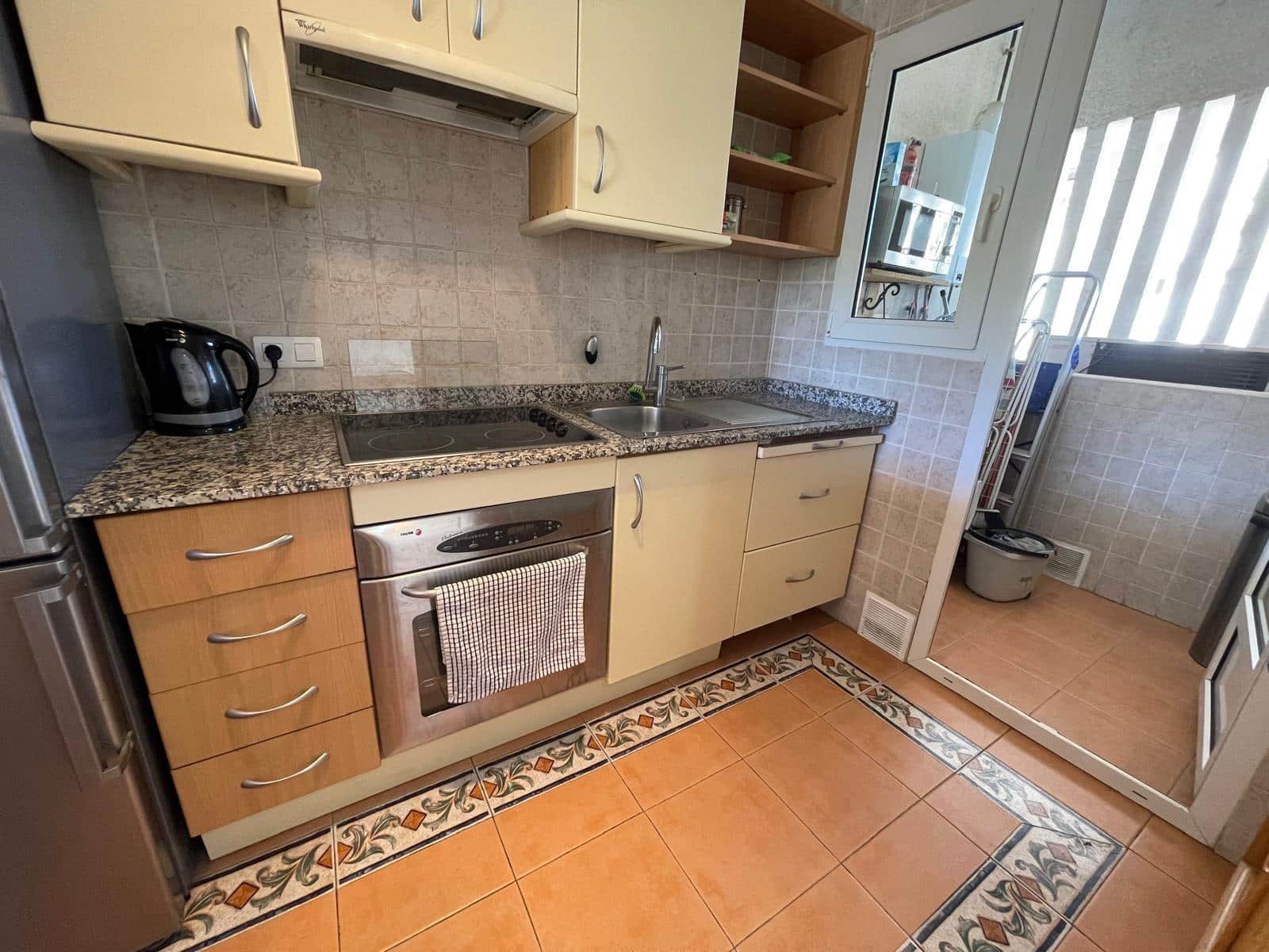 2 soverom Leilighet til salgs i Albir med svømmebasseng garasje - € 365 000 (Ref: 10100440)