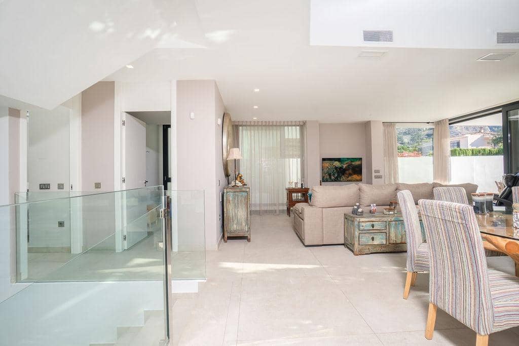 4 slaapkamer Villa te koop in Albir met zwembad garage - € 1.495.000 (Ref: 10102612)