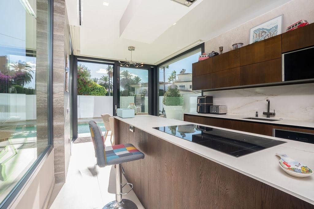 4 slaapkamer Villa te koop in Albir met zwembad garage - € 1.495.000 (Ref: 10102612)