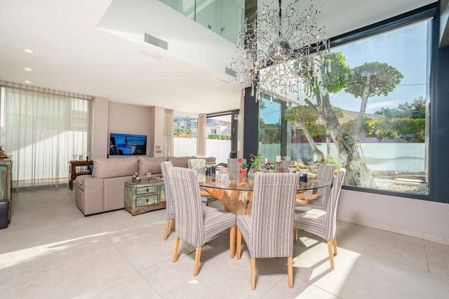 4 slaapkamer Villa te koop in Albir, Alfaz del Pi / L'Alfàs del Pi met zwembad garage - € 1.495.000 (Ref: 10102612)