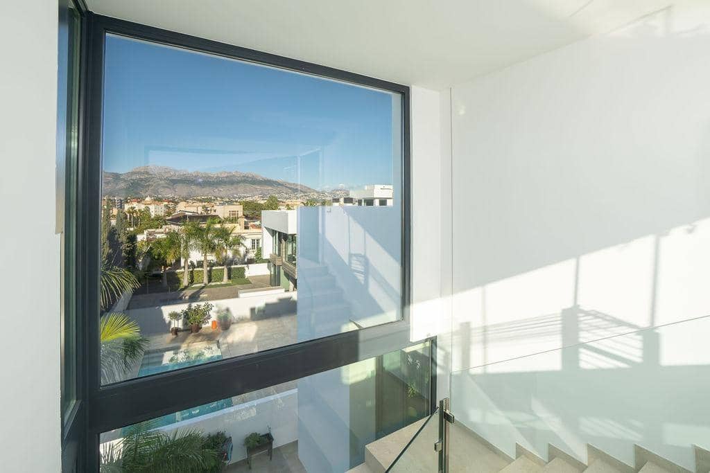 4 slaapkamer Villa te koop in Albir met zwembad garage - € 1.495.000 (Ref: 10102612)