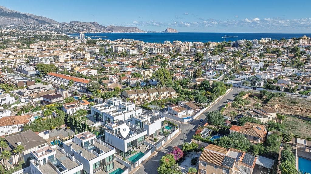 4 slaapkamer Villa te koop in Albir met zwembad garage - € 1.495.000 (Ref: 10102612)