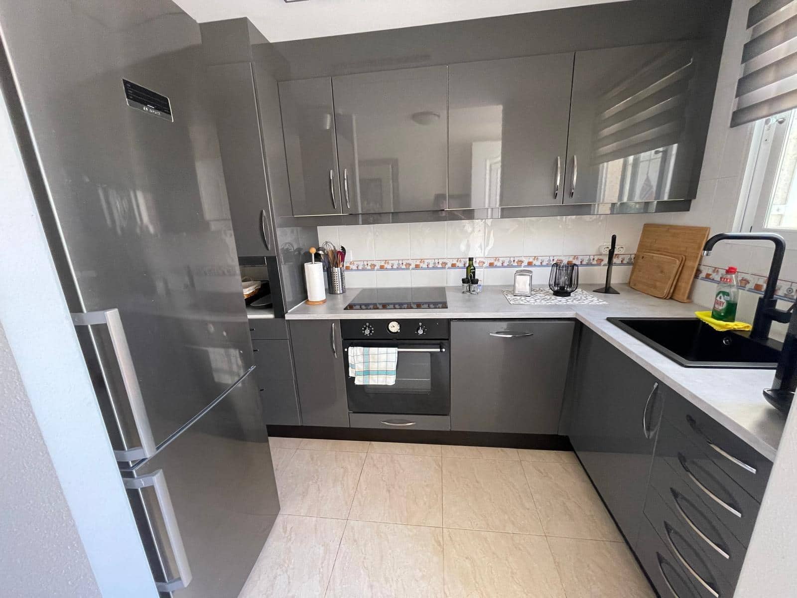 2 soveværelse Lejlighed til salg i Albir med swimmingpool garage - € 279.000 (Ref: 10120189)