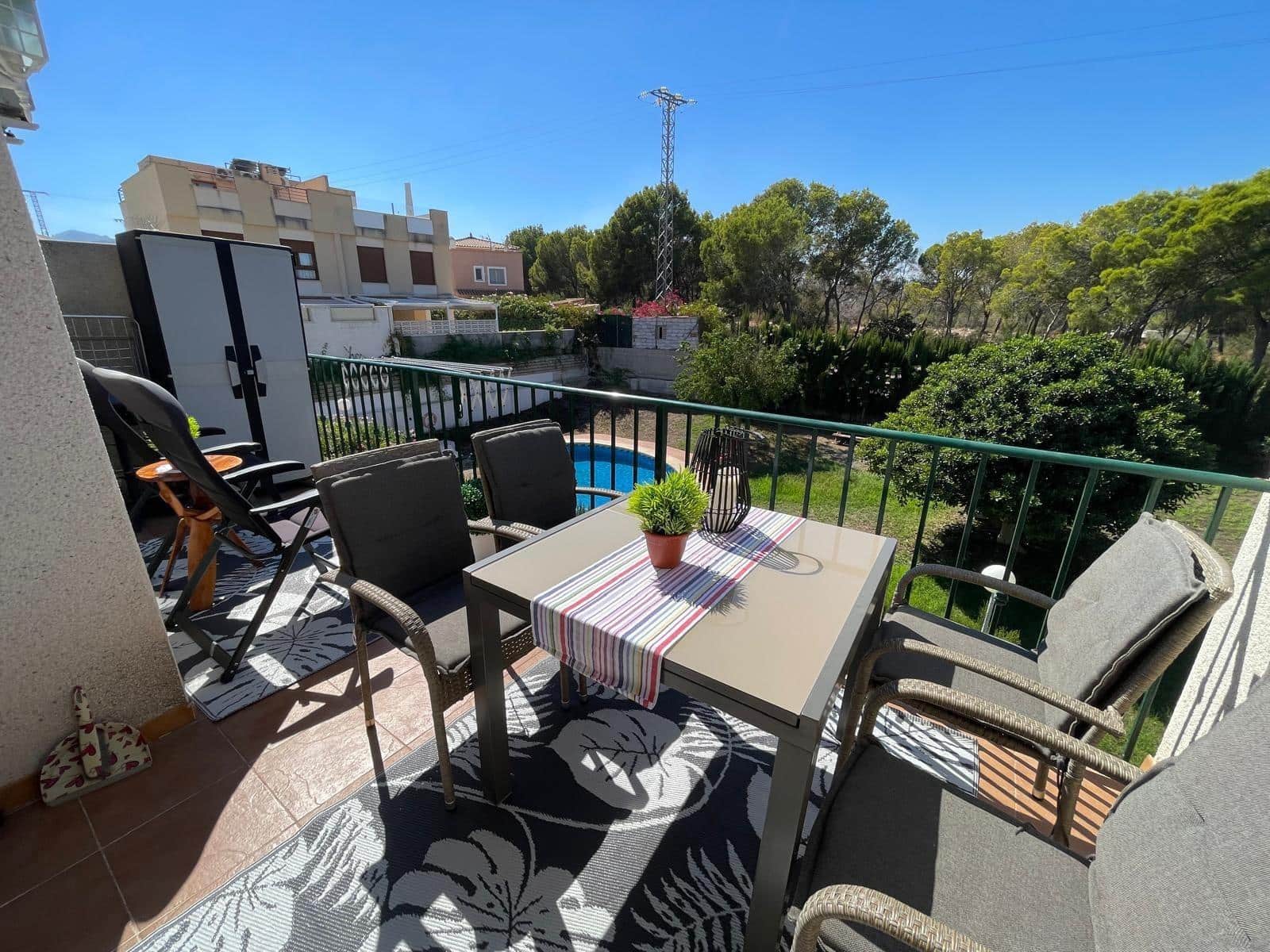 2 soveværelse Lejlighed til salg i Albir med swimmingpool garage - € 279.000 (Ref: 10120189)