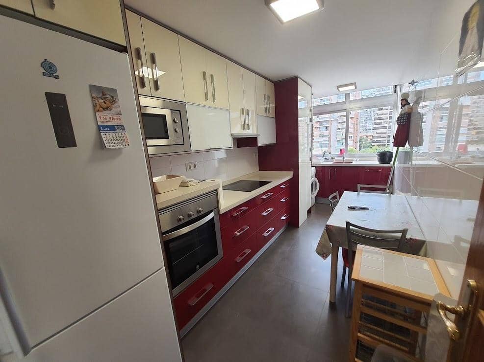 3 soverom Leilighet til salgs i Benidorm med svømmebasseng garasje - € 298 000 (Ref: 10136053)