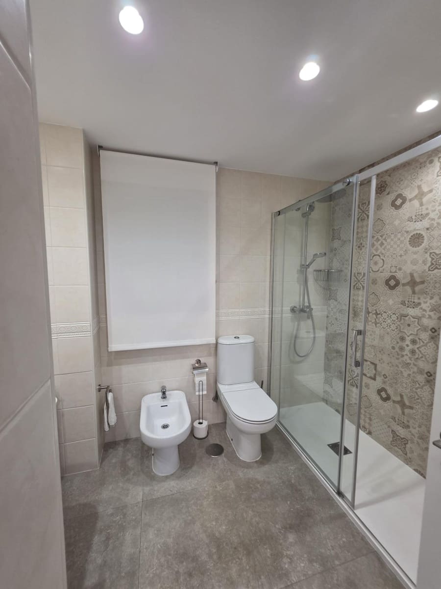 2 bedroom Apartment for rent in Albir with pool garage - € 1,650 (Ref: 10139724)