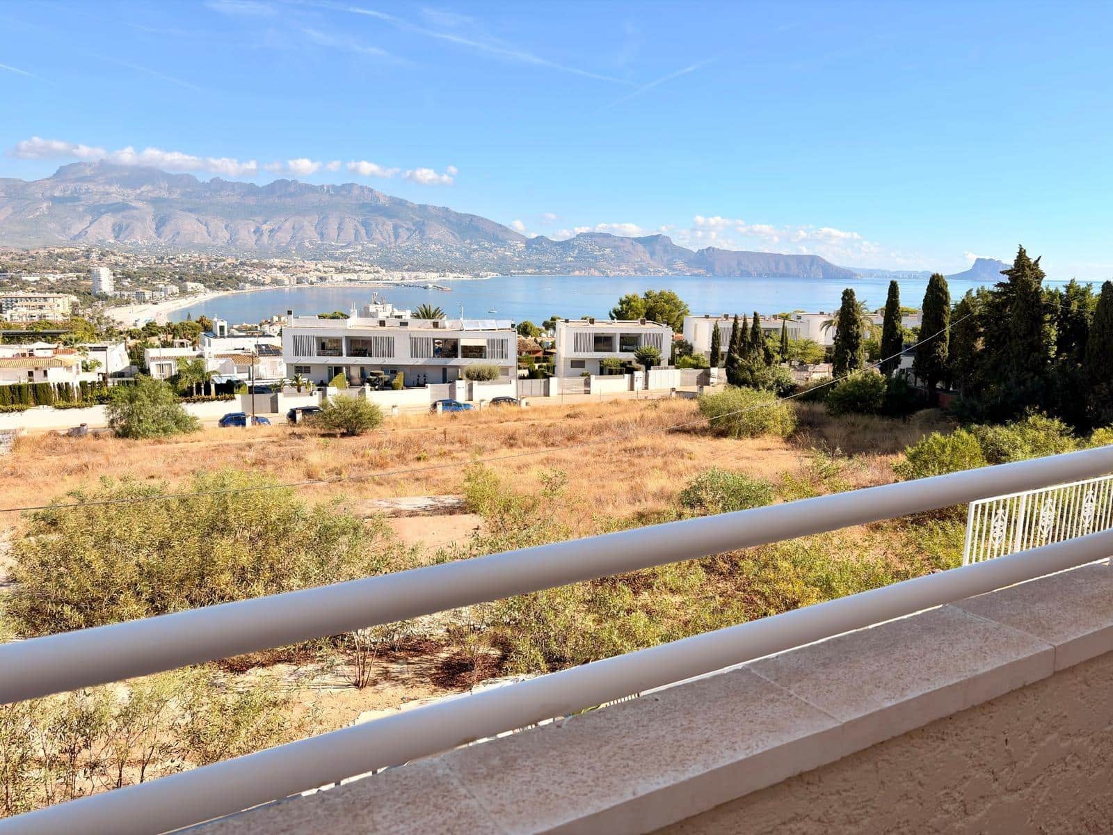 3 bedroom Terraced Villa for sale in Albir with pool garage - € 345,000 (Ref: 10155281)
