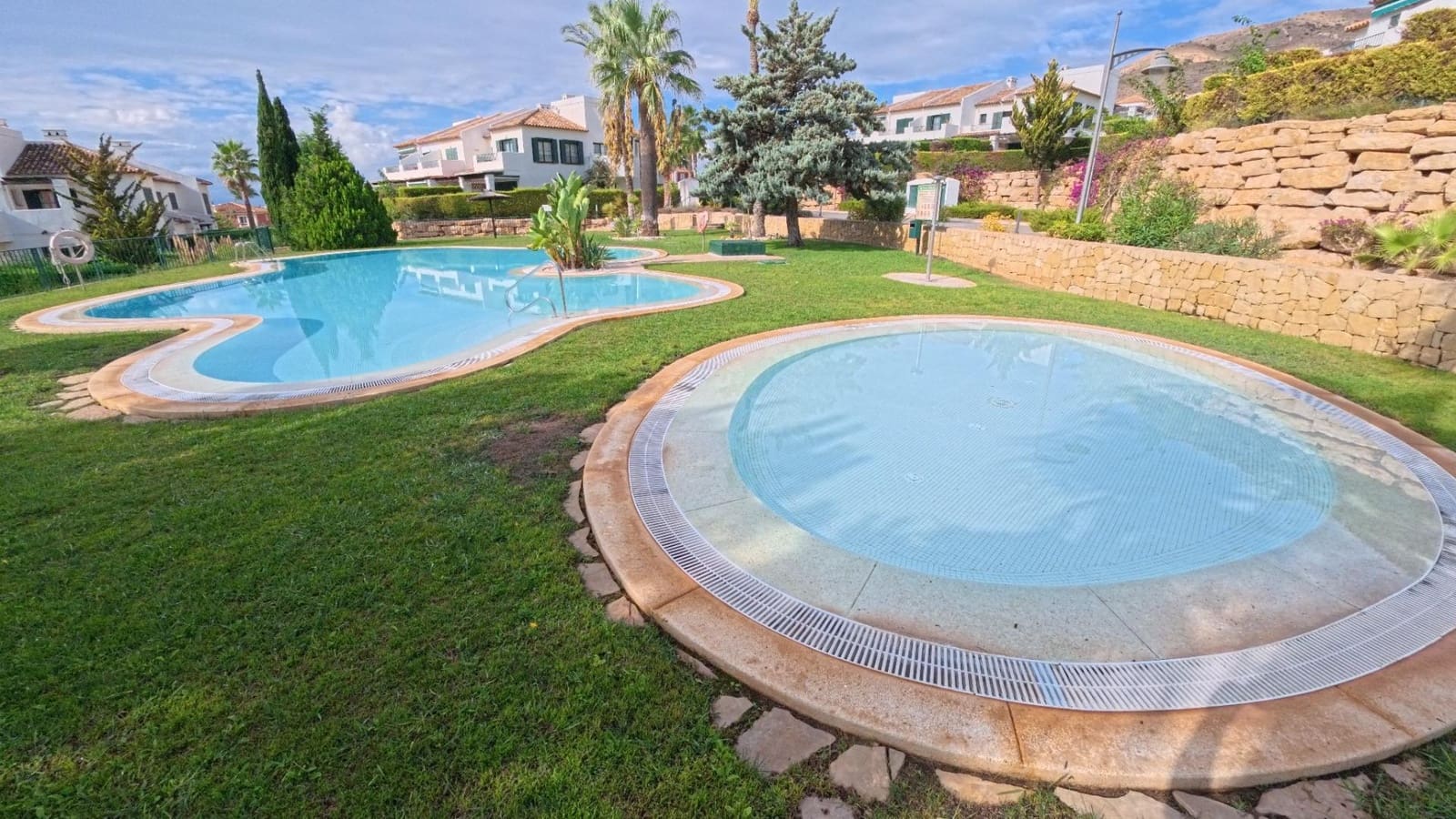 2 bedroom Apartment for sale in Finestrat with pool garage - € 399,000 (Ref: 10161515)
