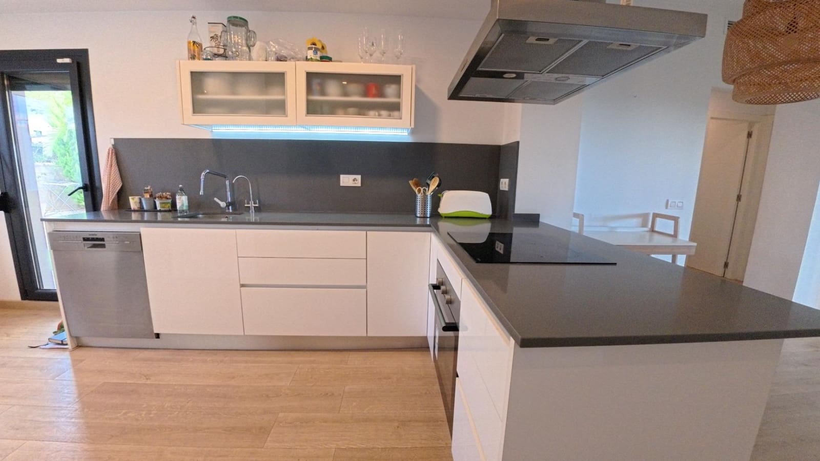 3 soveværelse Lejlighed til salg i Polop med swimmingpool garage - € 349.000 (Ref: 10168732)