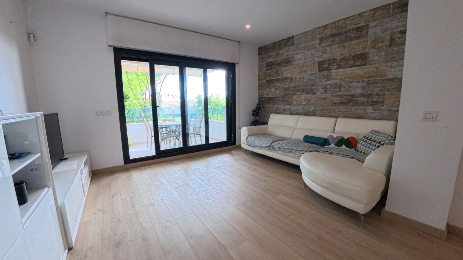3 soveværelse Lejlighed til salg i Polop med swimmingpool garage - € 349.000 (Ref: 10168732)