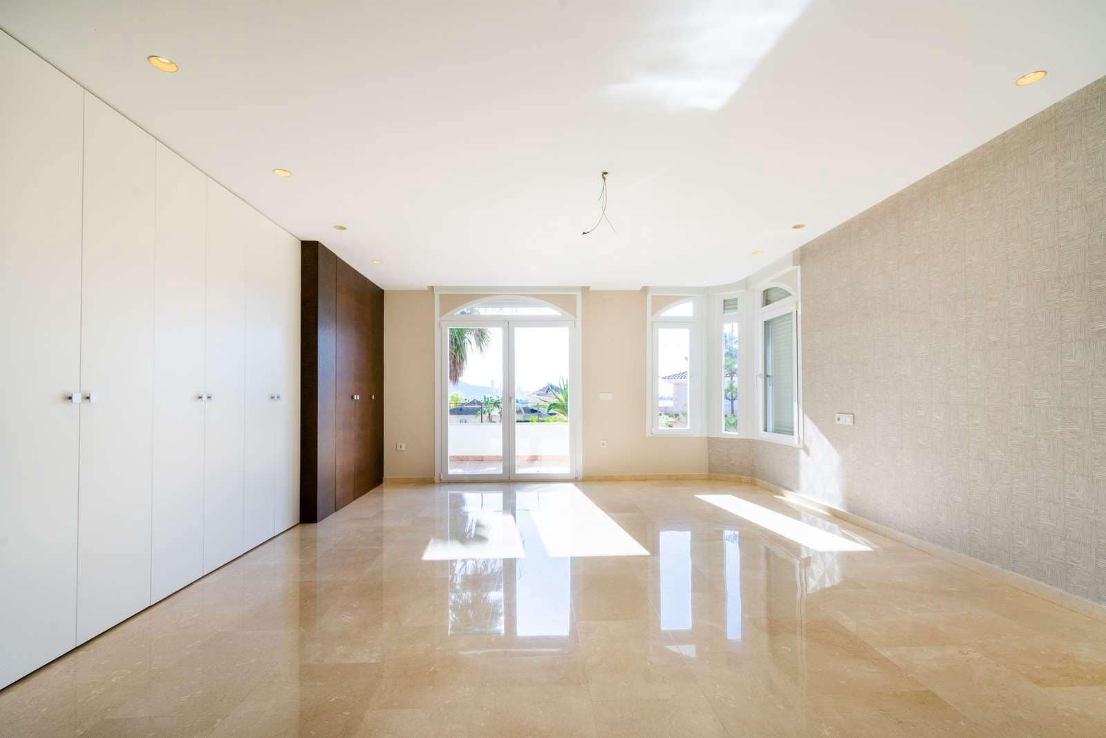 6 camera da letto Villa in vendita in Alfaz del Pi / L'Alfas del Pi con piscina garage - 1.600.000 € (Rif: 8059433)
