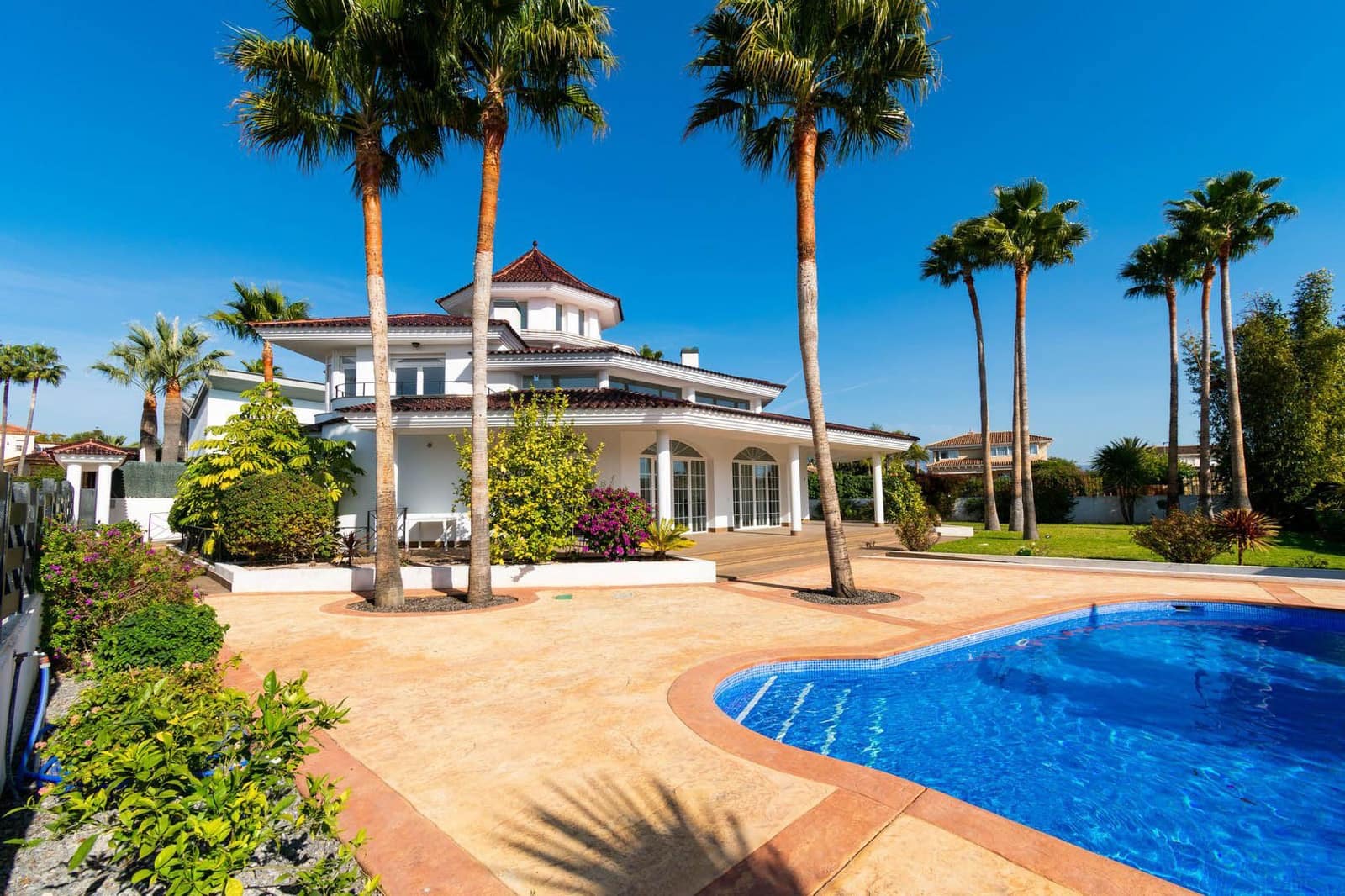 6 camera da letto Villa in vendita in Alfaz del Pi / L'Alfas del Pi con piscina garage - 1.600.000 € (Rif: 8059433)