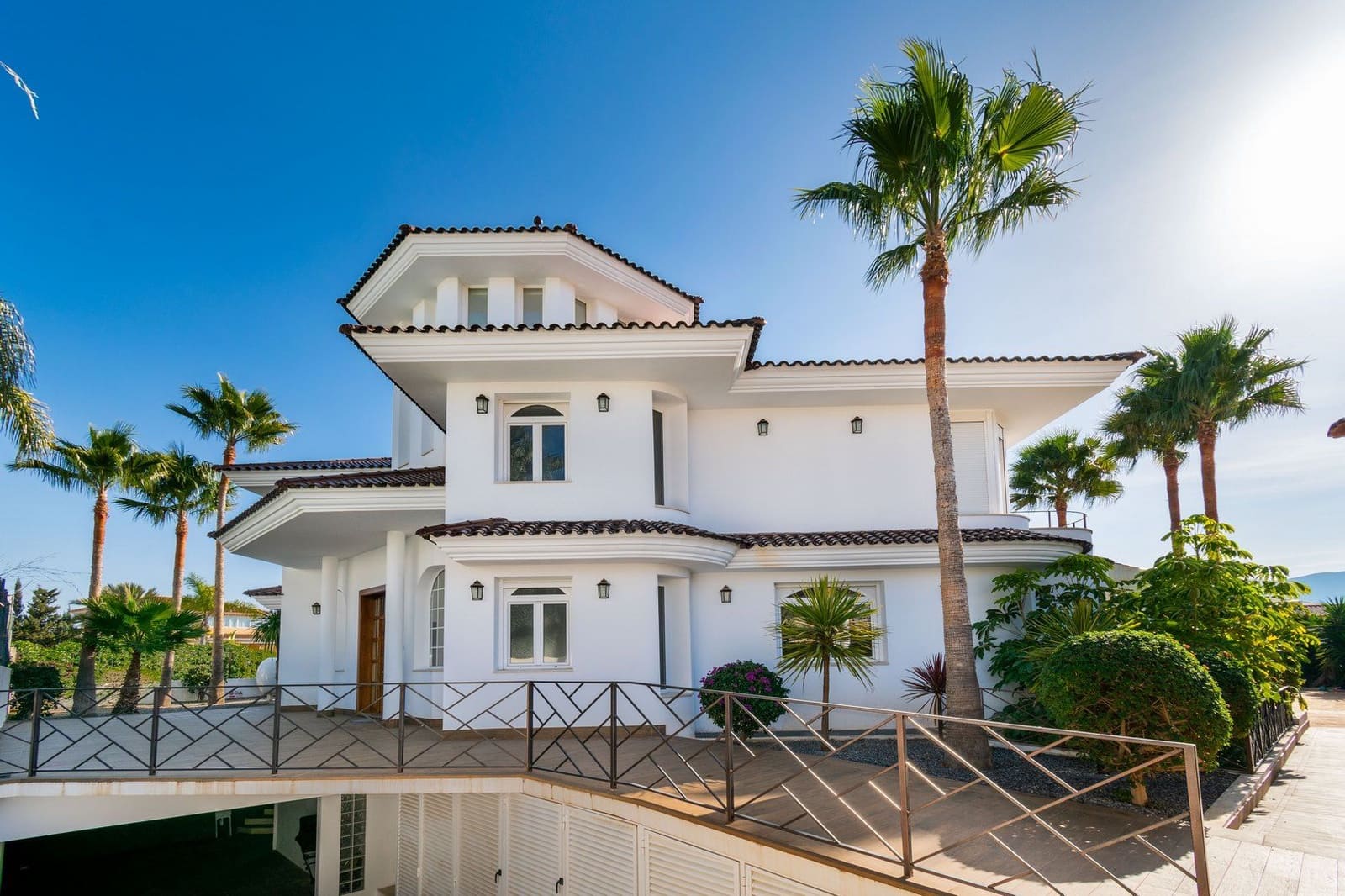 6 camera da letto Villa in vendita in Alfaz del Pi / L'Alfas del Pi con piscina garage - 1.600.000 € (Rif: 8059433)