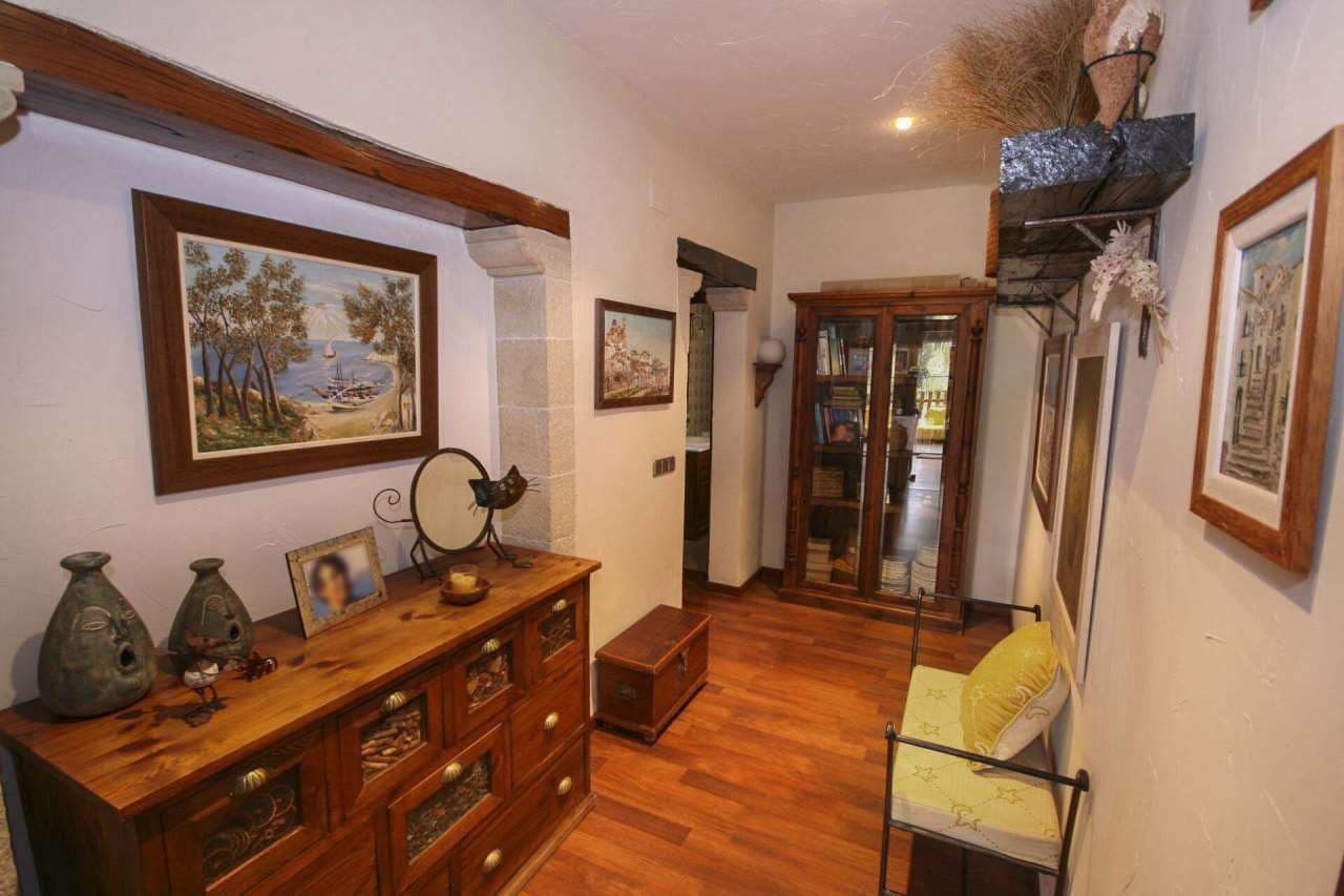 2 bedroom Villa for sale in La Nucia with pool garage - € 639,000 (Ref: 8059439)